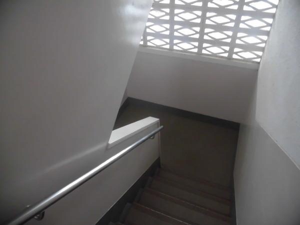 円明寺ヶ丘団地Y棟304号室