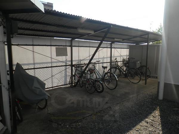 円明寺ヶ丘団地Y棟304号室
