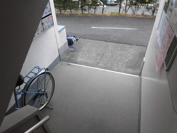 円明寺ヶ丘団地Y棟304号室