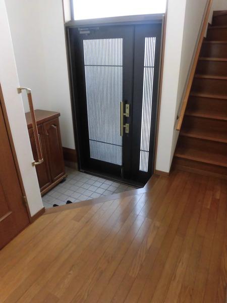 貸家　羽束師鴨川町302-8