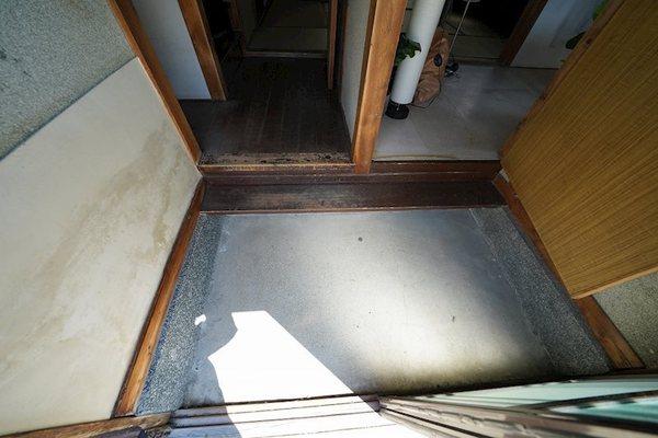 貸家　向日市寺戸町新田24　西棟西側
