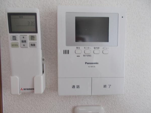 シャトル洛西口