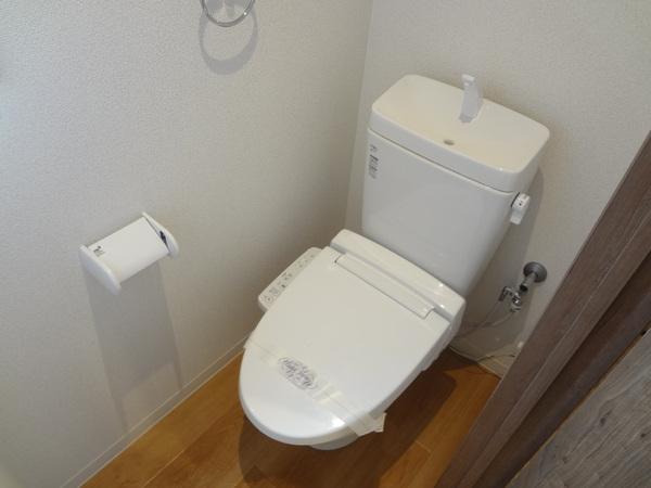シャトル洛西口