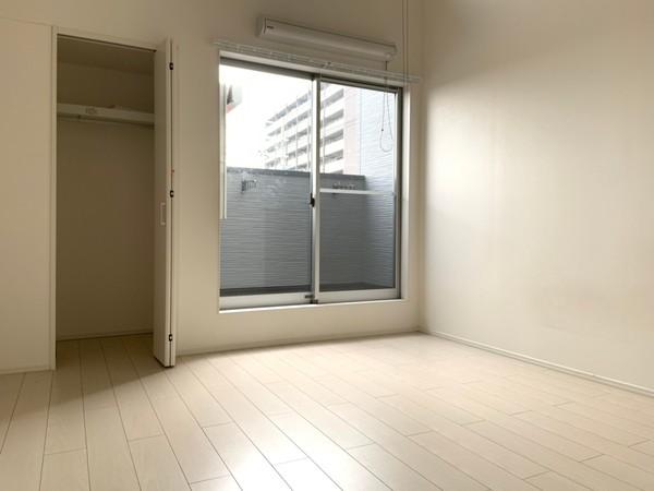 ルミエール淀(リビング)