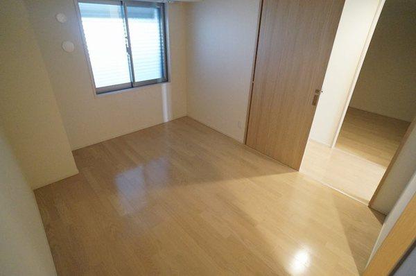 メイツブラン長岡京　1005号