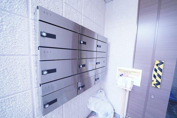 メゾン南中久世
