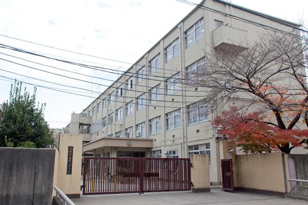 離宮リバーハイツ(京都市立桂川中学校)