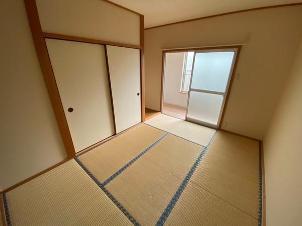 テラスハウス　傍示木8-19
