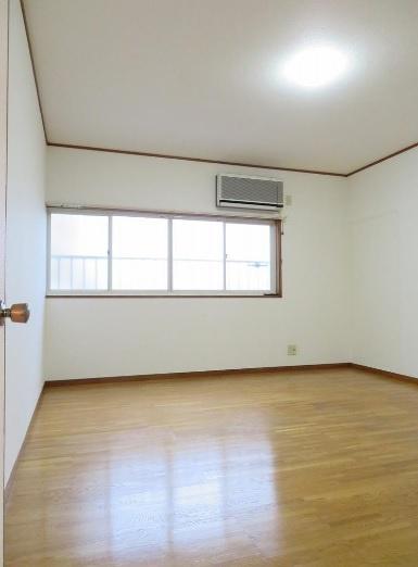 貸家　羽束師鴨川町342-31