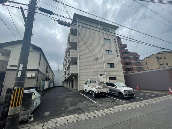 公園マンション
