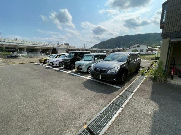 メゾン・ドゥ・トゥジュール