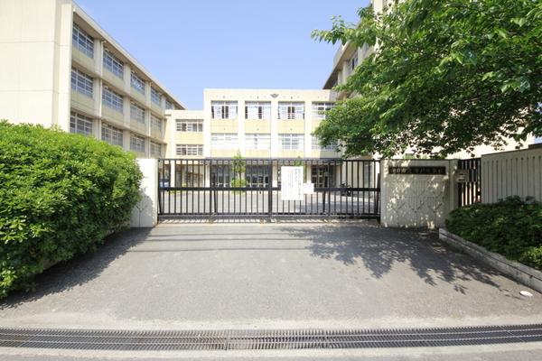 グランフィオーレ向日町(向日市立寺戸中学校)