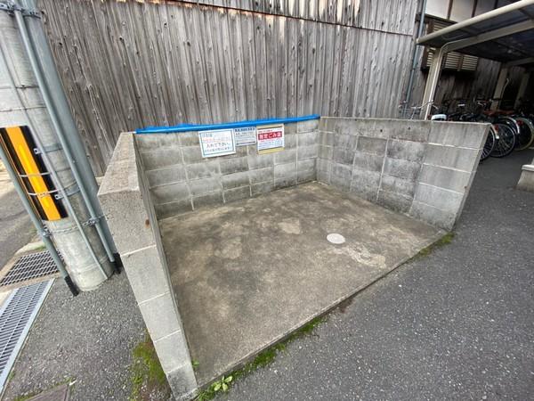 アーネストハイツC棟