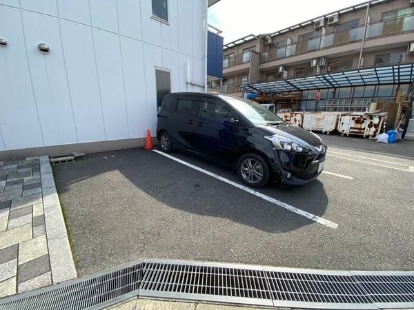 アーネストハイツC棟