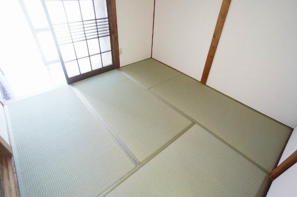 貸家　寺戸町中村垣内25-5　西端号