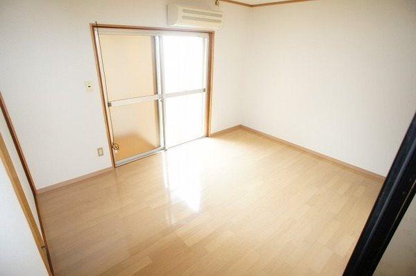 貸家　寺戸町中村垣内25-5　西端号