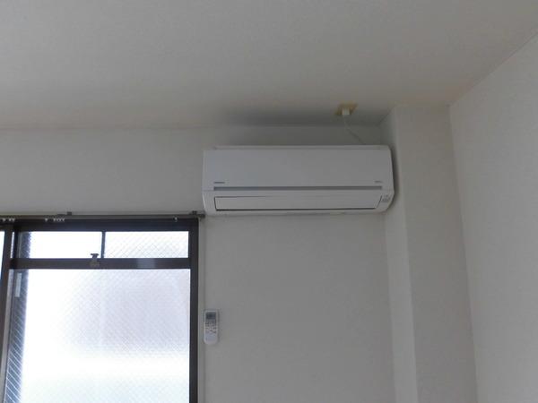 ロイヤルメゾン向日町