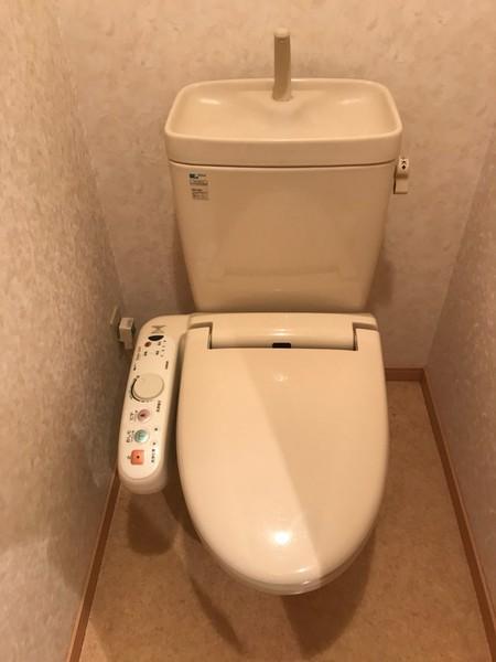 アルティスタ東向日