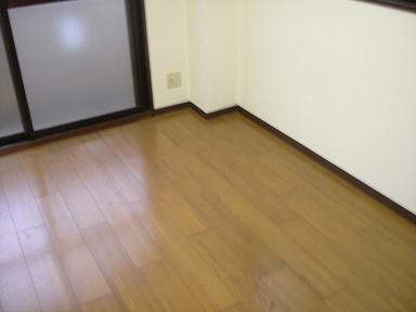 畑マンション