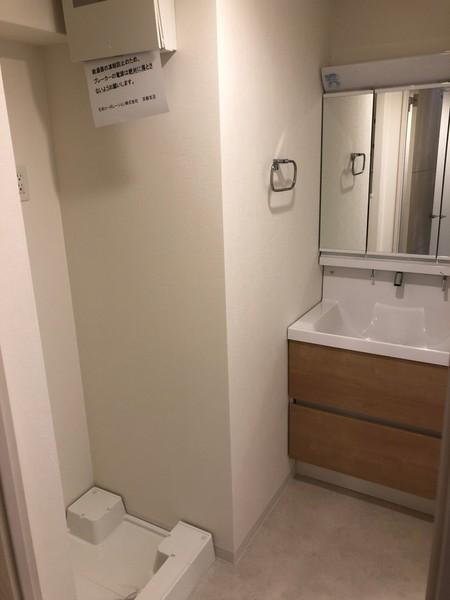 グローリードミール天神