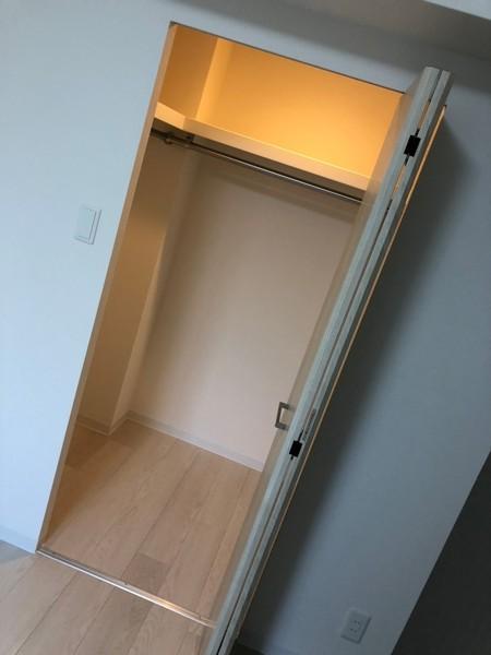 グローリードミール天神