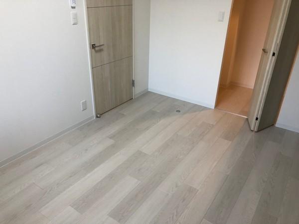 グローリードミール天神