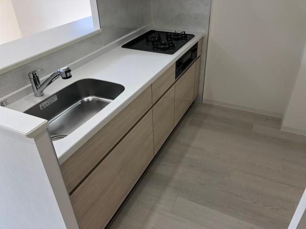 グローリードミール天神