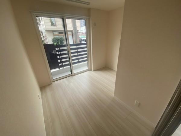 ベルテンポ東向日(洋室)