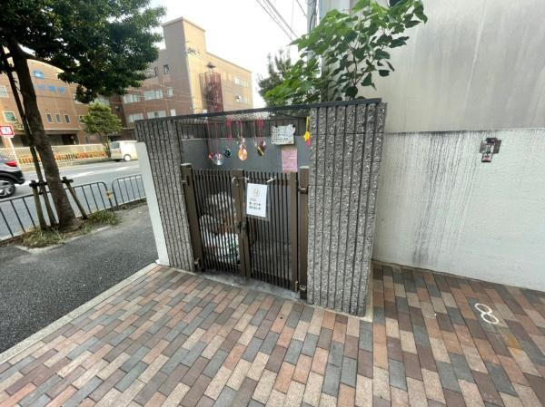 サンパレス山崎