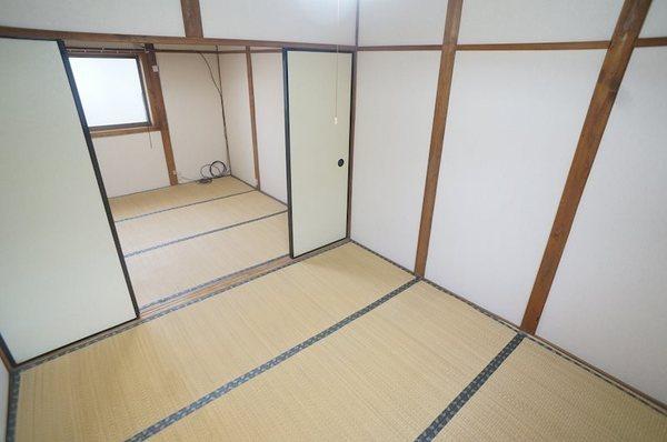 貸家　向日市寺戸町新田24　東棟西側