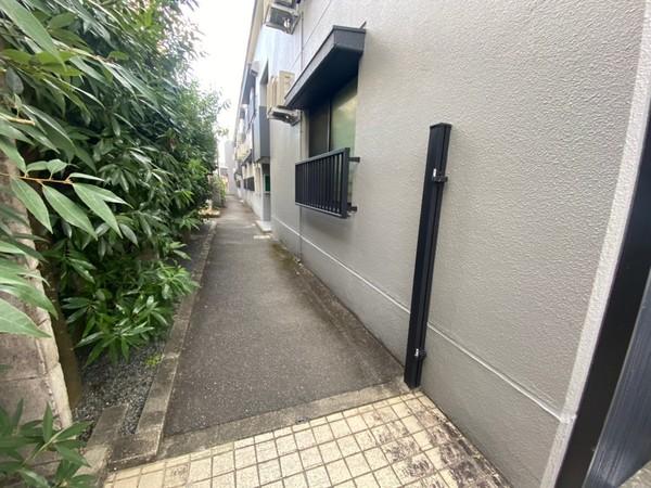 シャルレ8番館