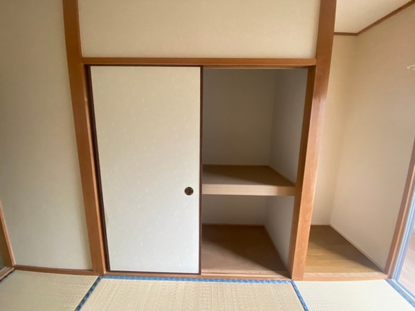 テラスハウス　傍示木8-19