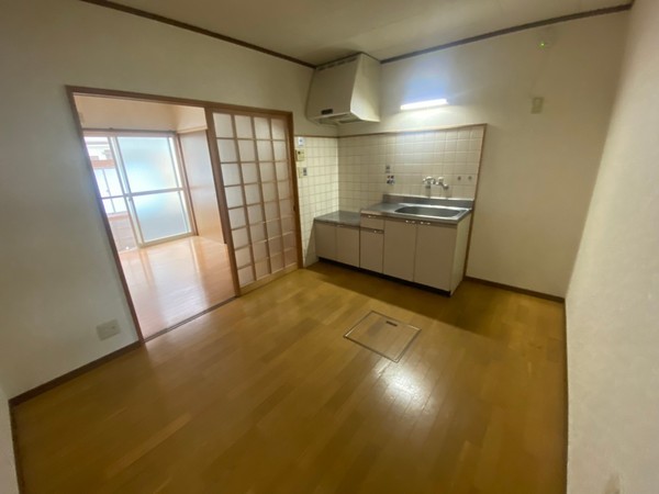 テラスハウス　傍示木8-19