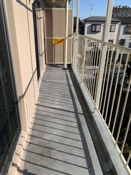 メゾン神足6棟302号