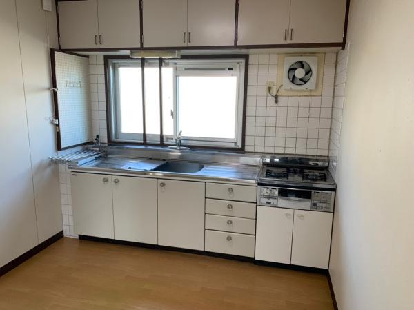 メゾン神足6棟302号