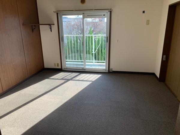 メゾン神足6棟302号