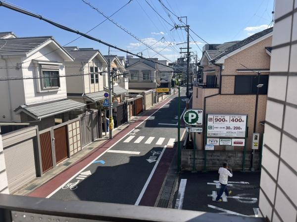 メイビ・I