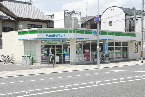 貸家　今里三丁目8-5　二階部分(ファミリーマート今里二丁目店)