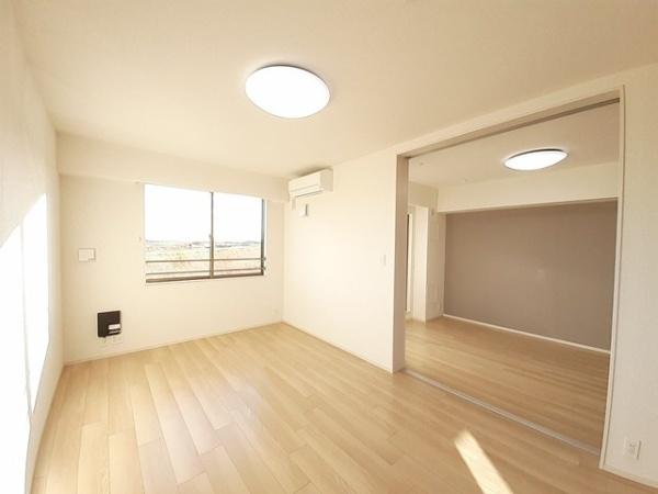 アムール鴨川