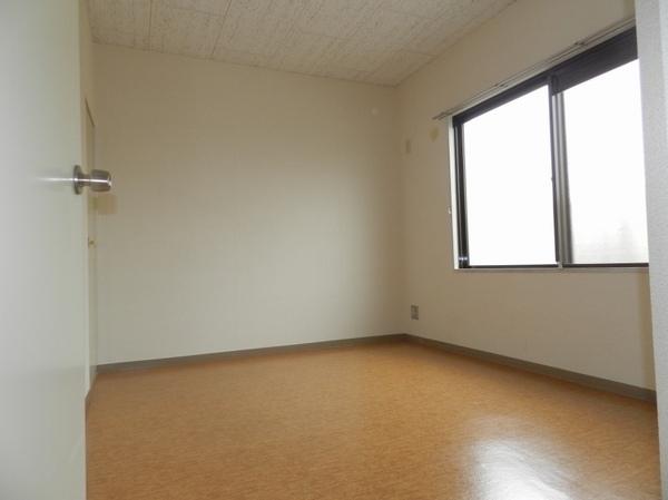 ハイツナカムラ２