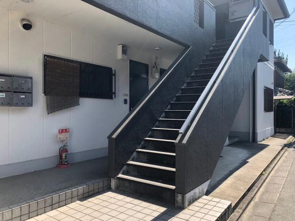 ファミーユ西条