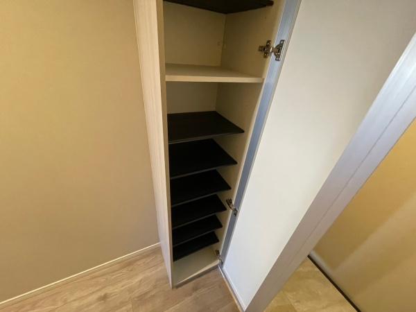 KRMRESIDENCENAGAOKATENJIN