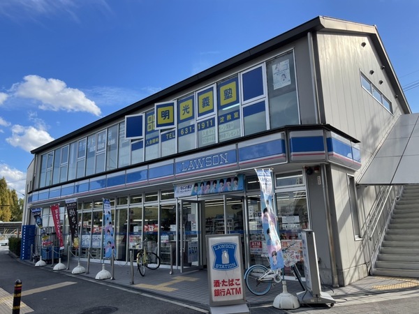 プリシード淀駅前ビル(ローソン 競馬場前店)