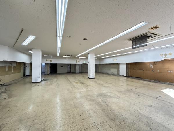 妙心寺ビル1階