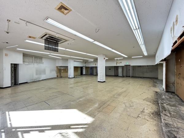 妙心寺ビル1階