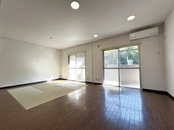 南円明寺ヶ丘団地15棟　402号