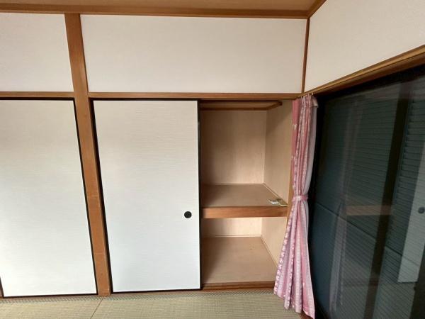 貸家 勝竜寺巡り原2-13(収納)