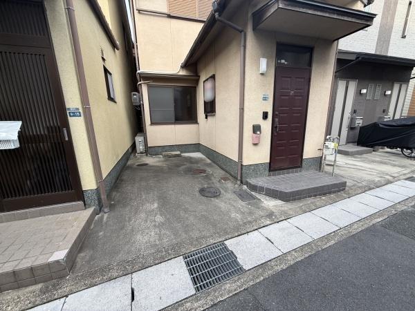 貸家　勝竜寺9-15　南側