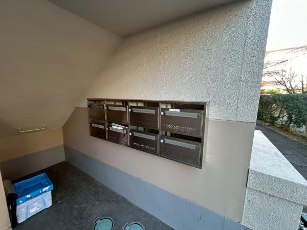 円明寺ヶ丘団地B棟204号