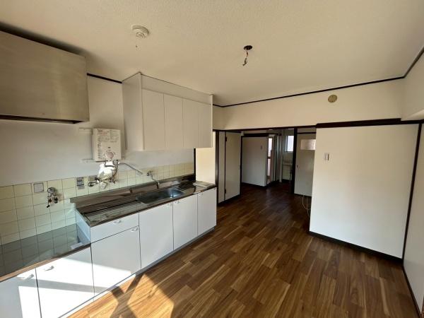 円明寺ヶ丘団地B棟204号